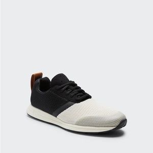 York Athletics The Henry Runner Size 7.5 Black/White